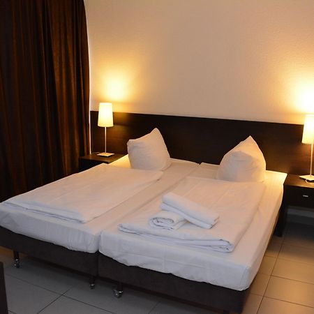 Mosel Hotel Frankfurt am Main Eksteriør bilde