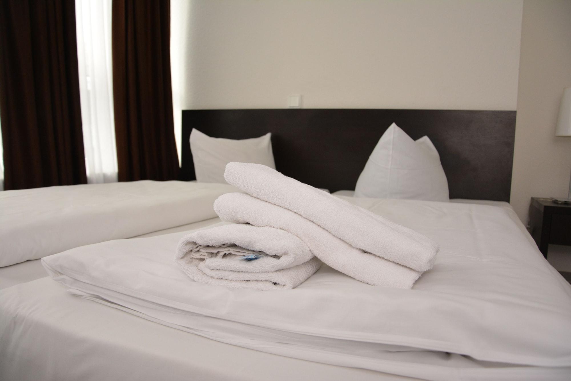 Mosel Hotel Frankfurt am Main Eksteriør bilde