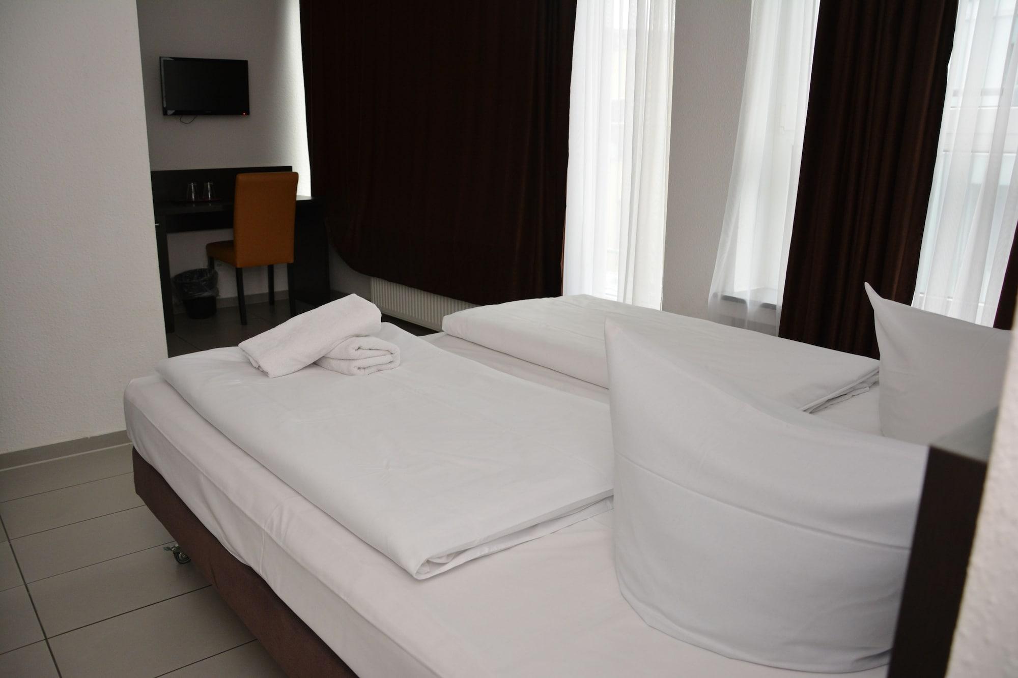 Mosel Hotel Frankfurt am Main Eksteriør bilde