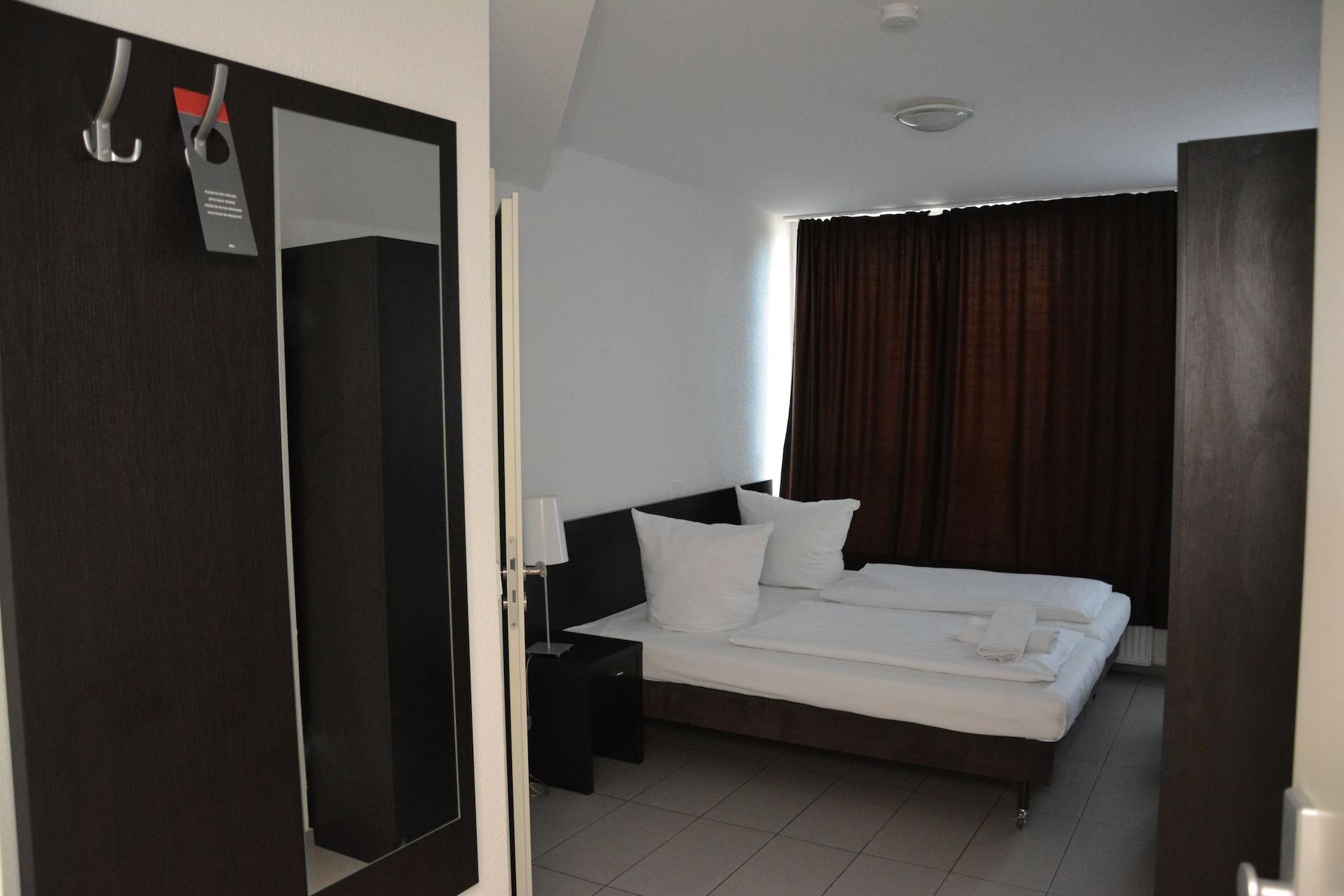 Mosel Hotel Frankfurt am Main Eksteriør bilde